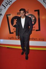 Akshay Kumar at Jagran film festival in Fun, Mumbai on 24th Sept 2013 (47).JPG